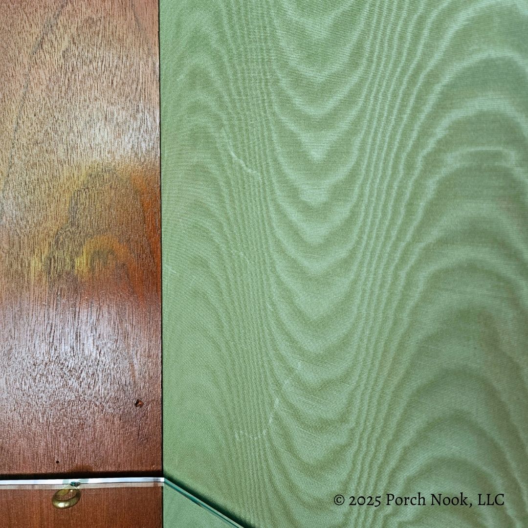 Porch Nook | Vintage Chippendale Style Mixed Fruitwood Corner Cabinet