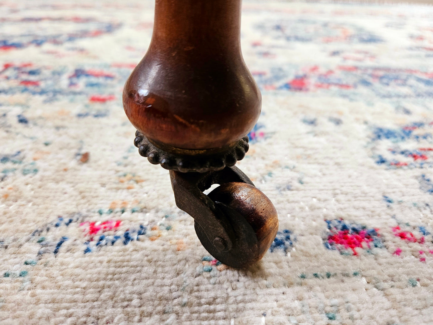 Porch Nook | Antique Figural Gossip Chair, Victorian